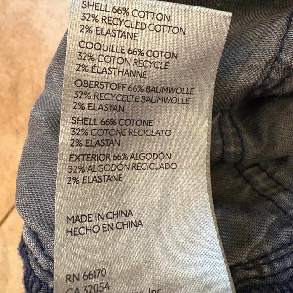 Pilcro Mid-Rise Flare Jeans Women’s 28 - Picture 14 of 14